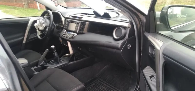 Toyota RAV4 cena 28000 przebieg: 305400, rok produkcji 2013 z Pilzno małe 277